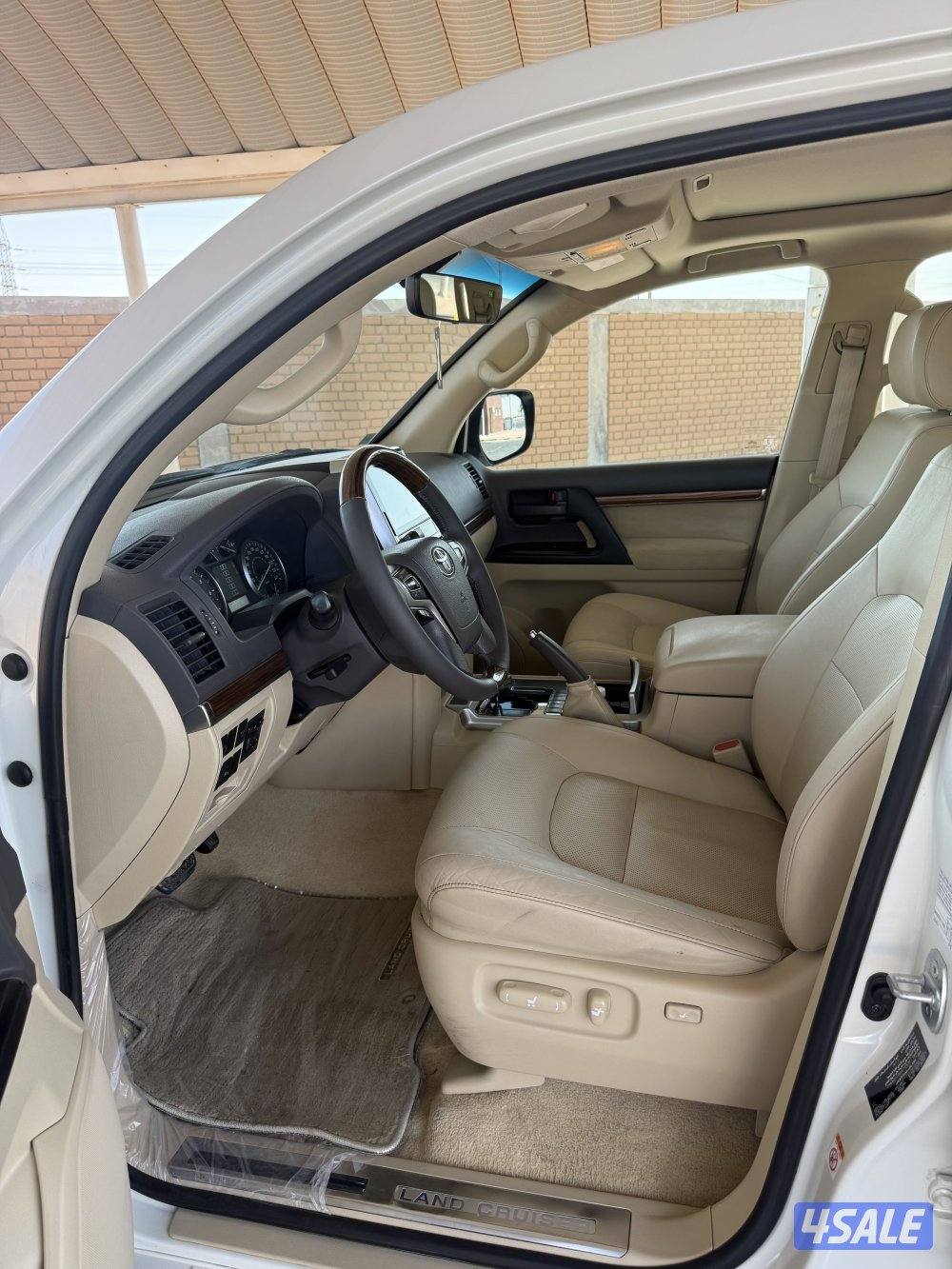 لاند كروز 2017 صبغ الوكاله عداد 1806