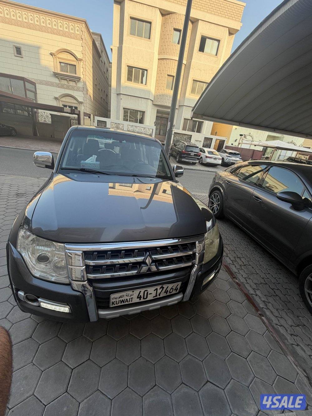 للبيع باجيرو0