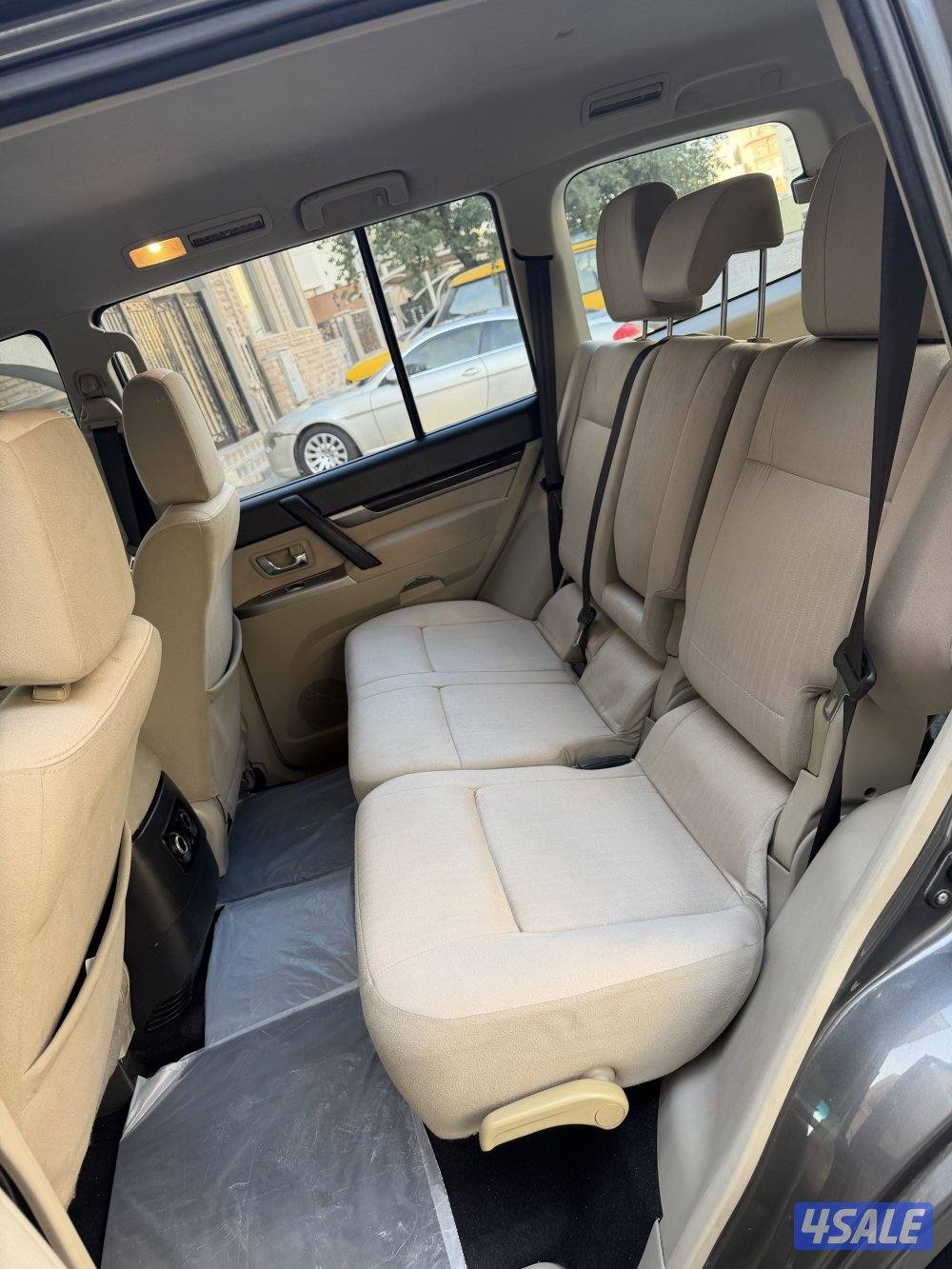 للبيع باجيرو5