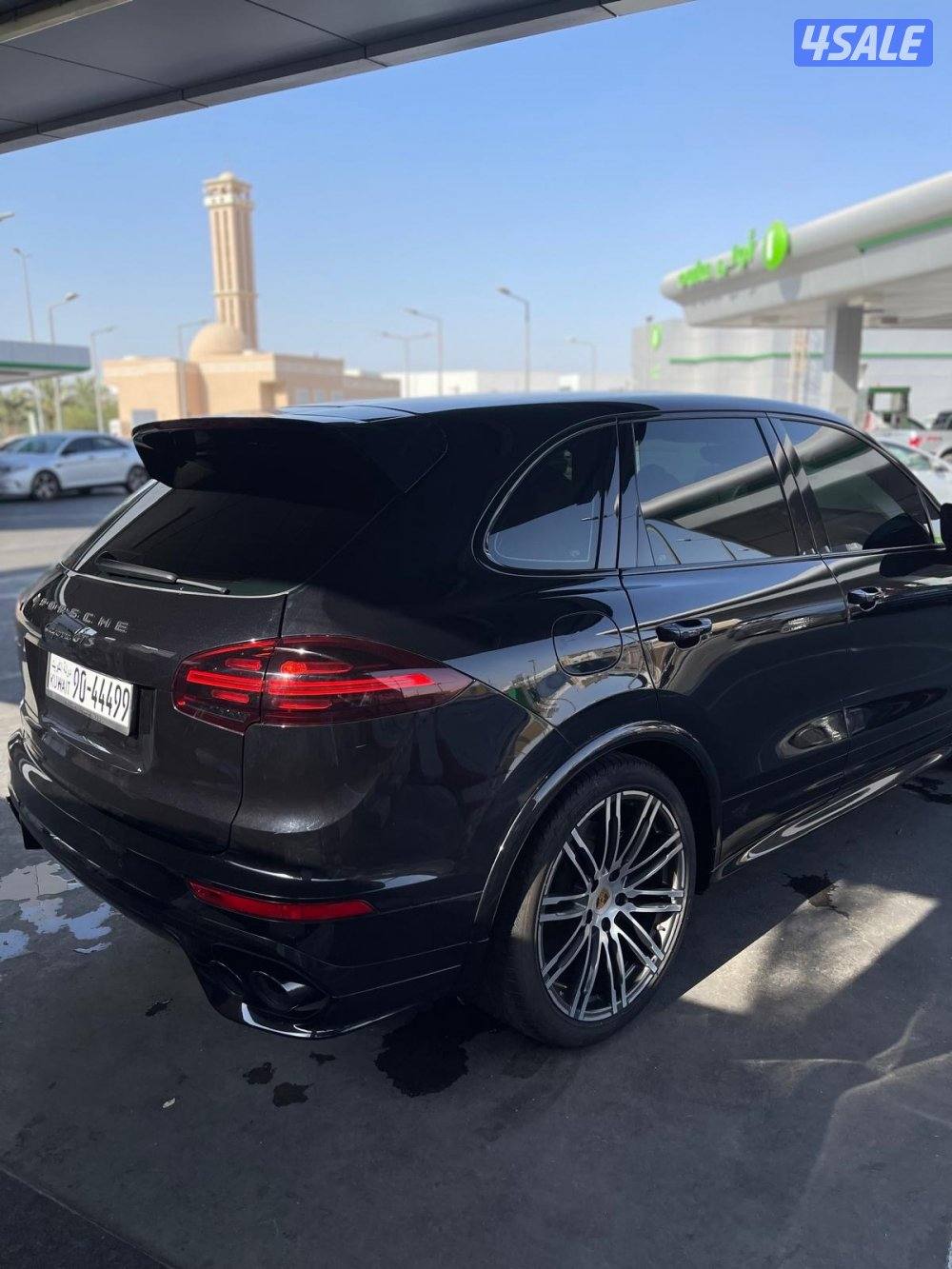 للبيع بورش كايين gts 20160