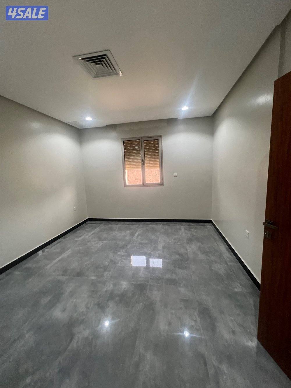 للايجار شقه في هديه قطعه 4 دور اول مصعد سنترال سراميك سوبر ديلوكس2