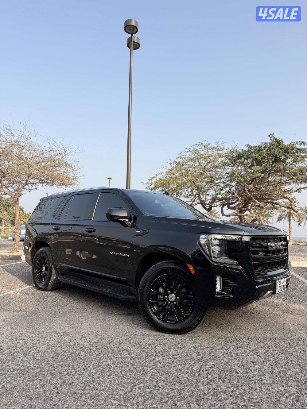 يوكن slt موديل 2022 ماشي ٦٠الف0