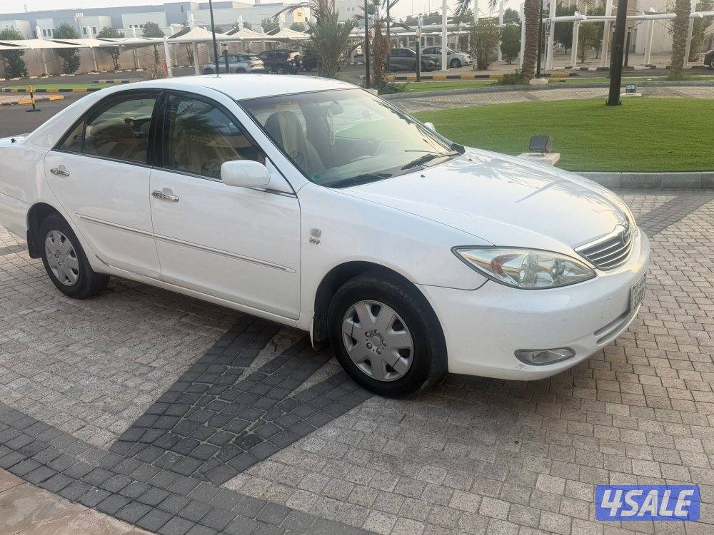 كامري موديل 2003 بحالة الوكالة1