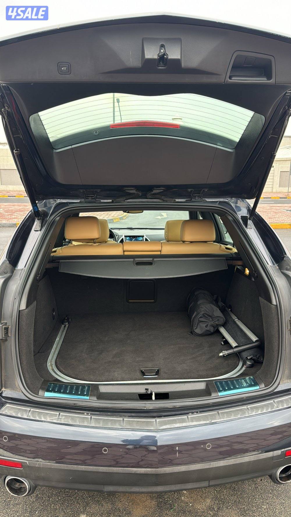 للبيع جيب كاديلاك موديل 2015 وارد الغانم4