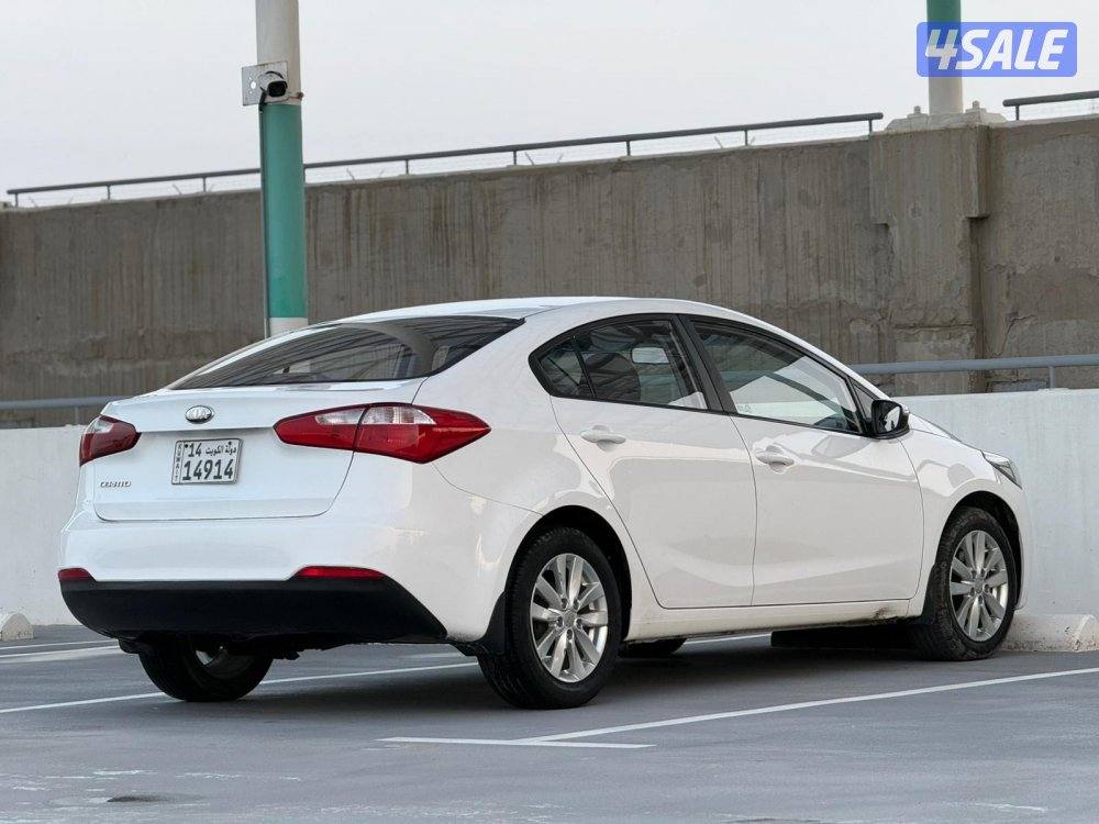 كيا سيراتو ٢٠١٦0