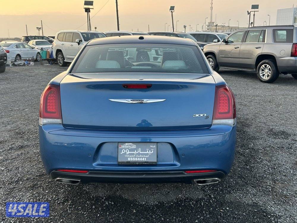 للبيع كرايزلر 20214