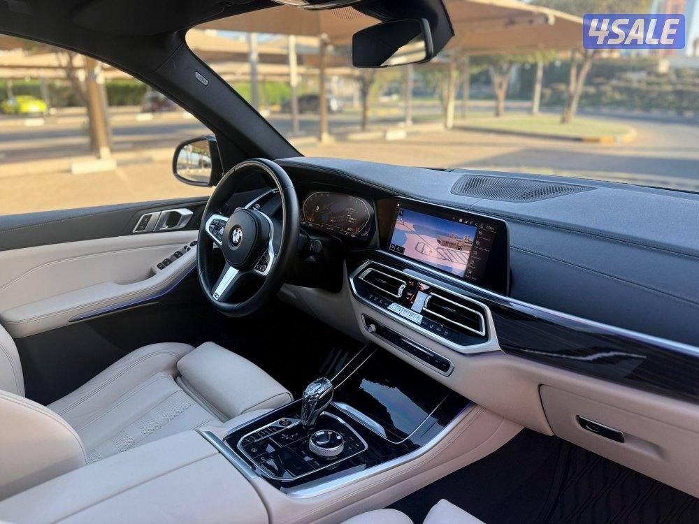 للبيع : جيب بي ام دبليو X5 موديل : 2020 عداد : 120 الف7