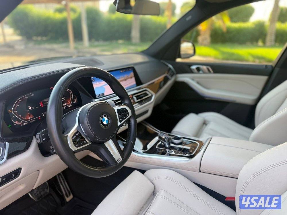 للبيع : جيب بي ام دبليو X5 موديل : 2020 عداد : 120 الف8