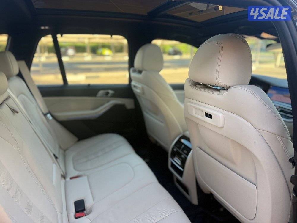 للبيع : جيب بي ام دبليو X5 موديل : 2020 عداد : 120 الف12