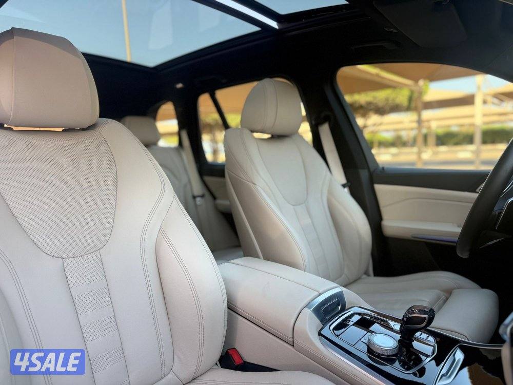 للبيع : جيب بي ام دبليو X5 موديل : 2020 عداد : 120 الف11