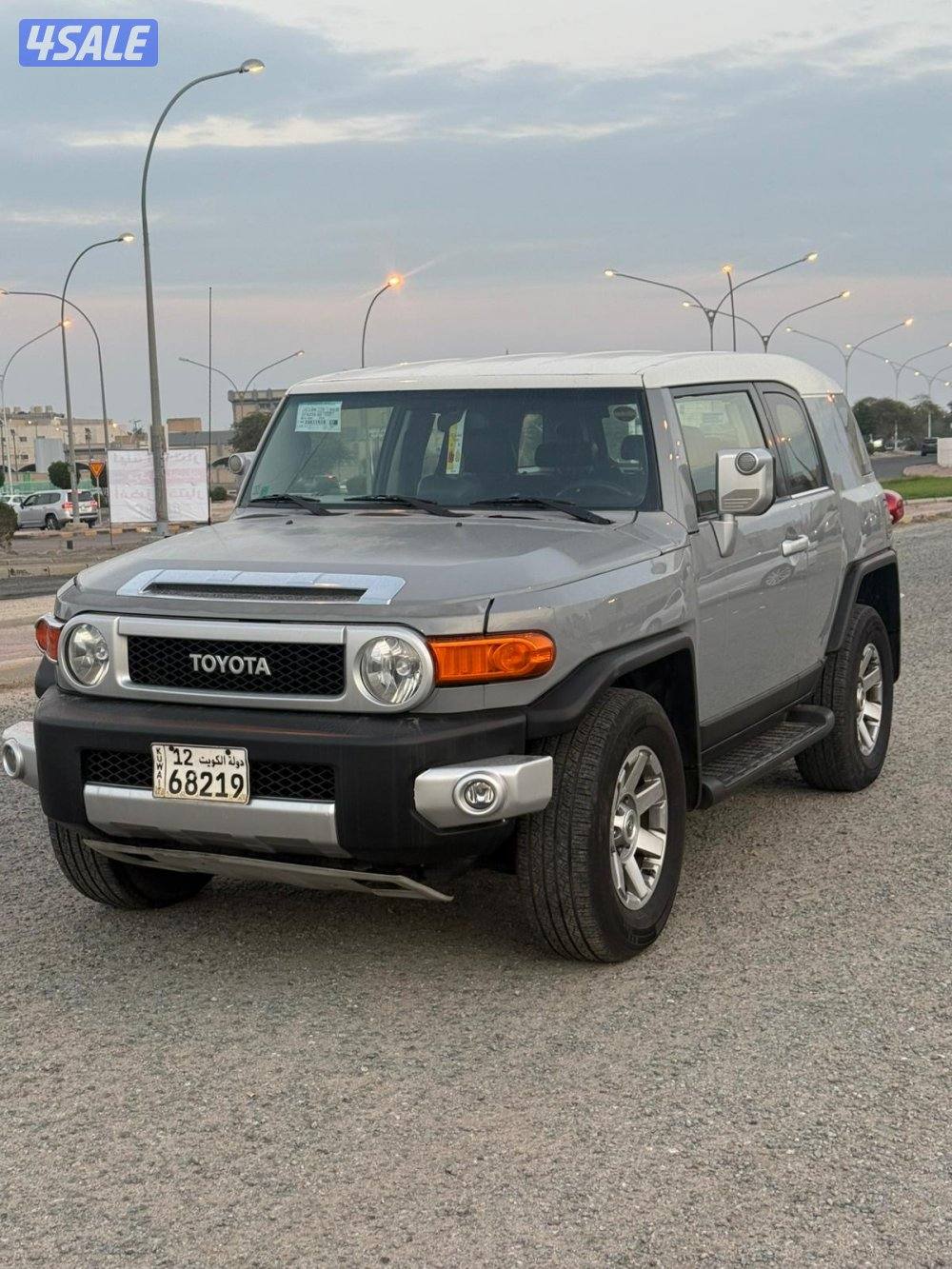 قابل للمساومه بالمعقول رجاًً0