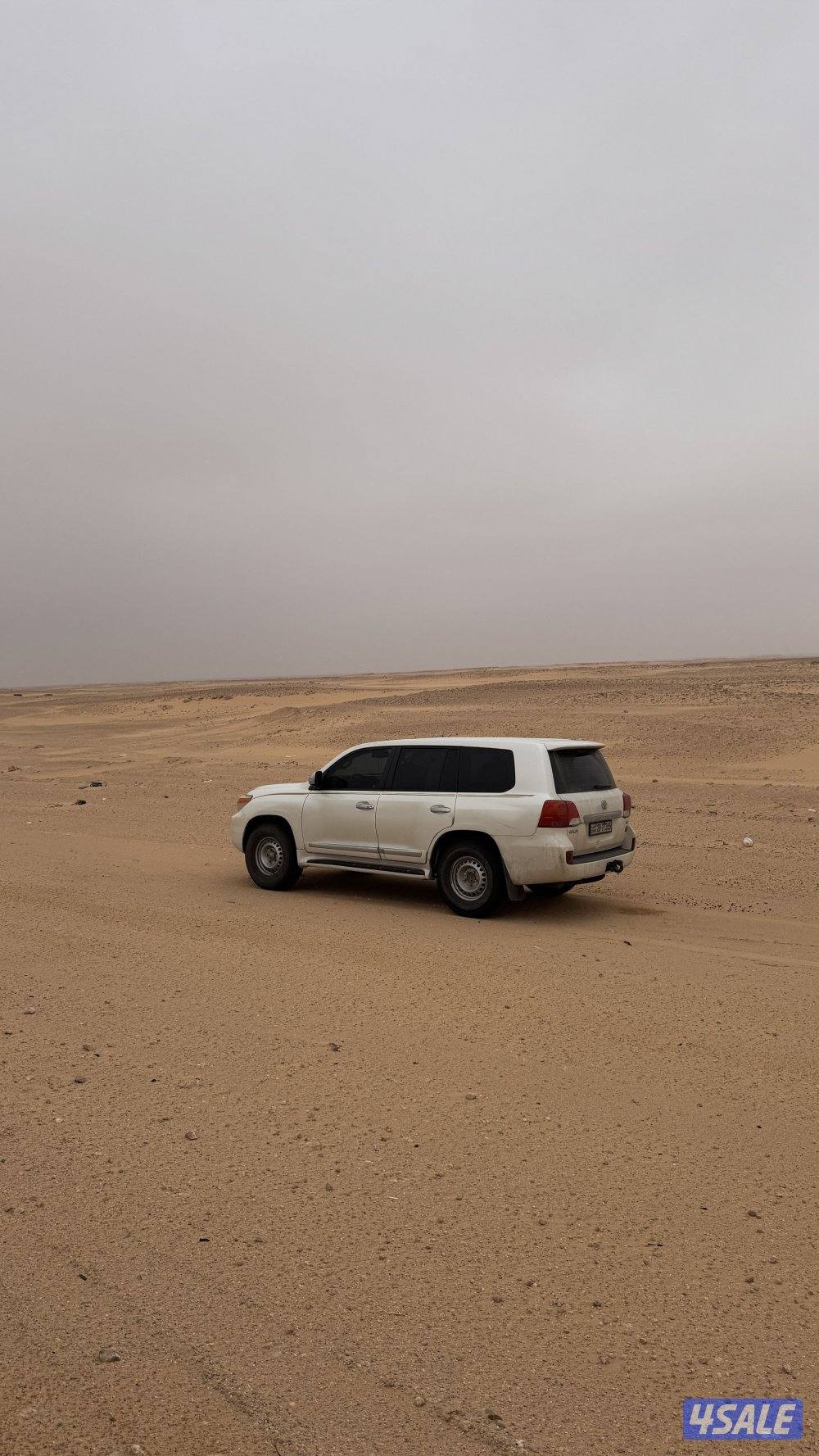 للبيع لاند كروزر موديل 2013 شرط الفحص قير مكينه شاصي2