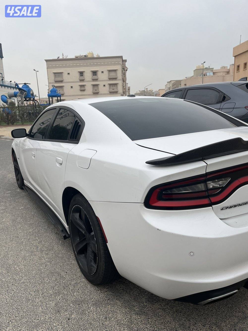 دودج تشارجر ٢٠١٦ RT ٨ سلندر4