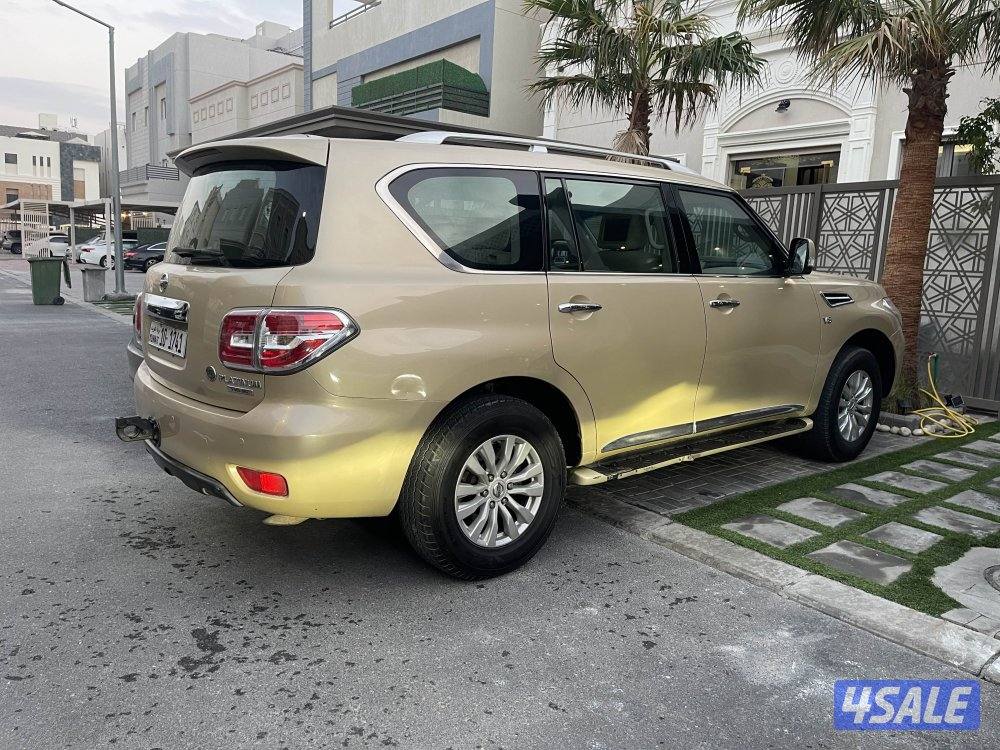 للبيع باترول 2010 بلاتينيوم2