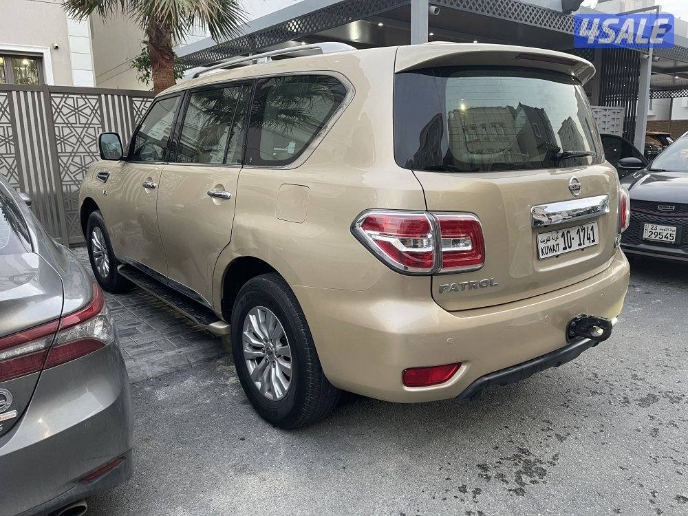 للبيع باترول 2010 بلاتينيوم3