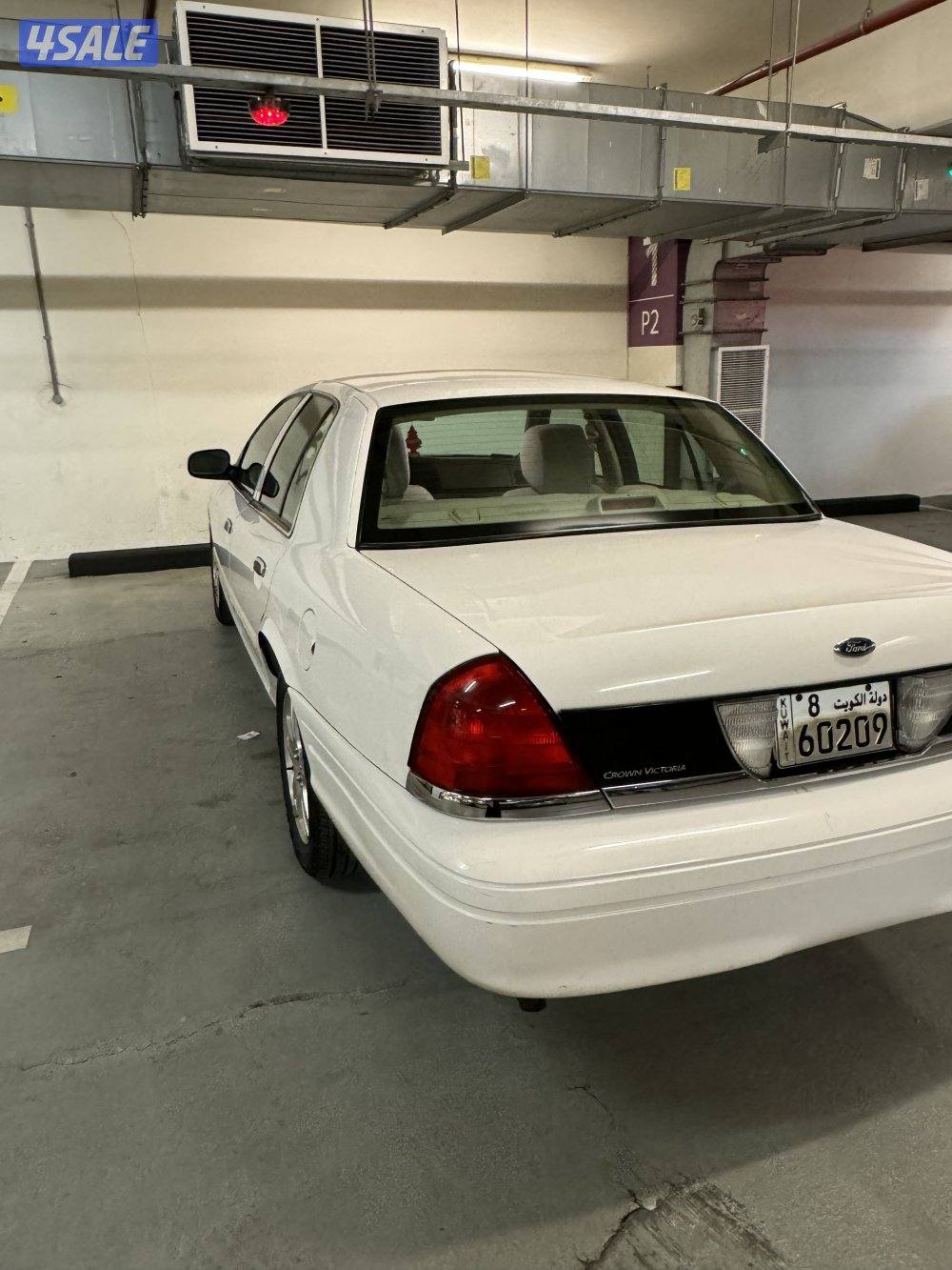 فورد فكتوريا شرط الفحص بدي وكاله يعتبر من النوادر1