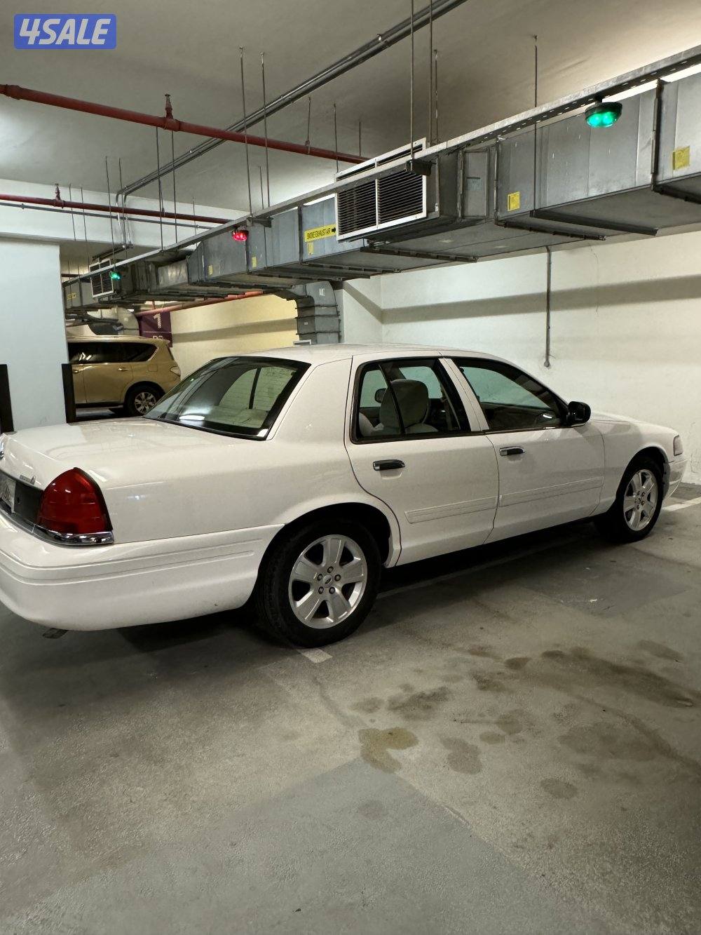 فورد فكتوريا شرط الفحص بدي وكاله يعتبر من النوادر2