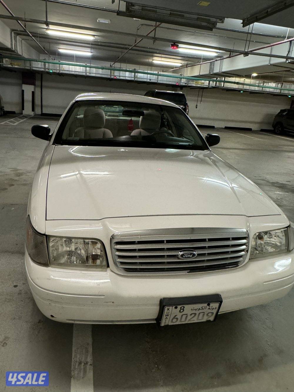 فورد فكتوريا شرط الفحص بدي وكاله يعتبر من النوادر4