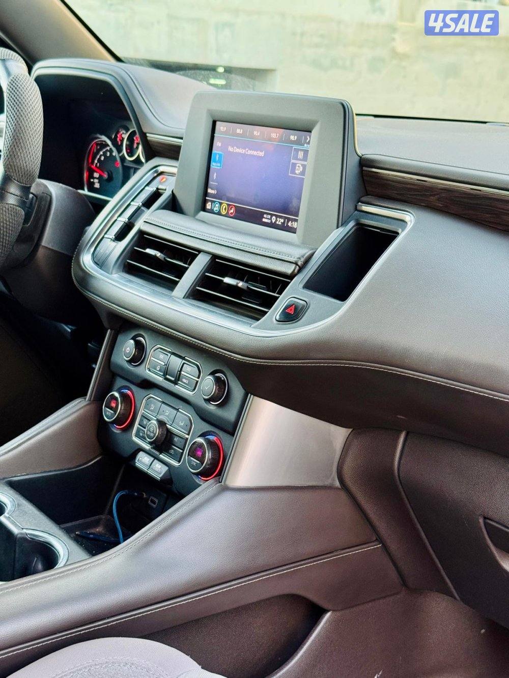 2021 TAHOE 60k KMS FIRST OWNER9