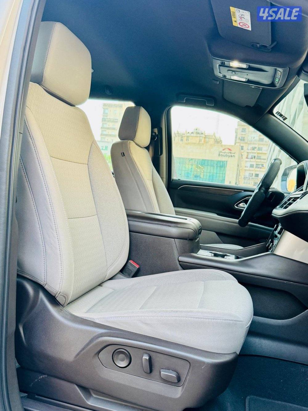 2021 TAHOE 60k KMS FIRST OWNER12