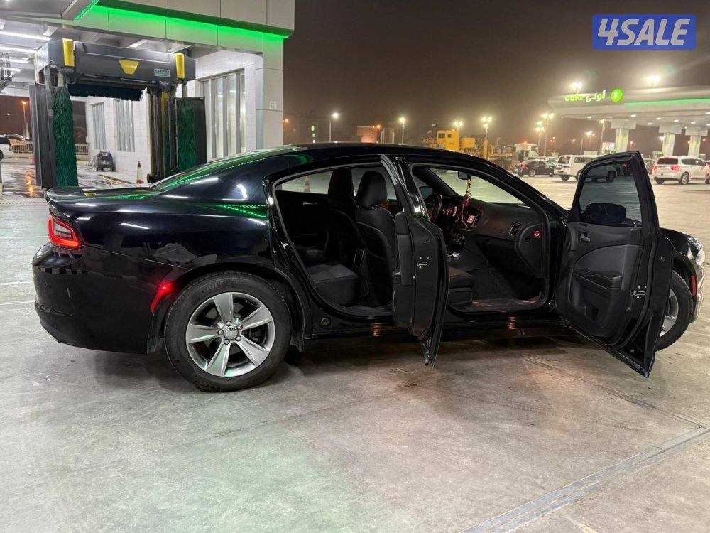 دودج تشارجر ٢٠١٦3