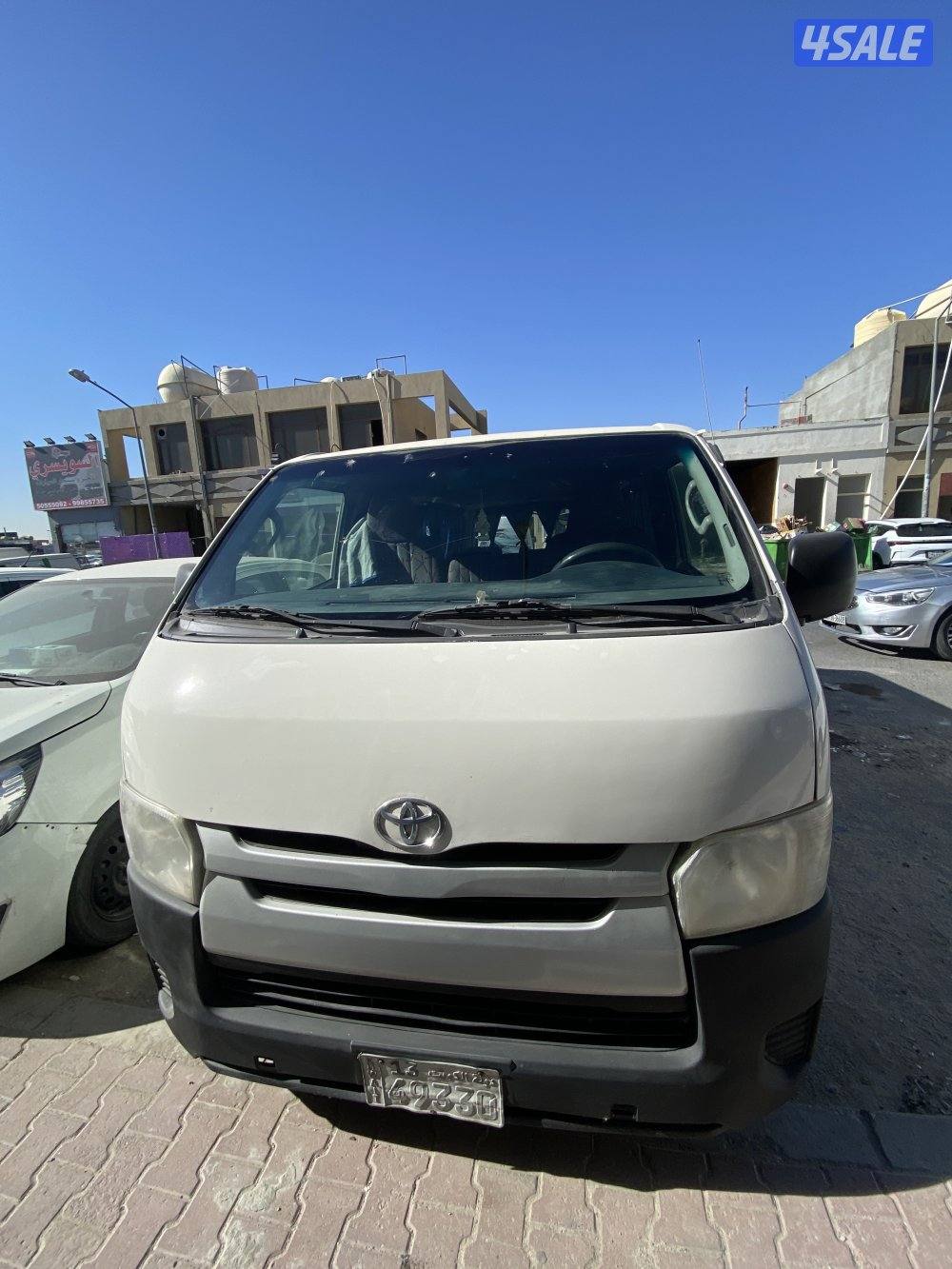 تأجير باص تويوتا هايس 2015 للإيجار الشهري بحالة ممتازة وتكييف قوي0