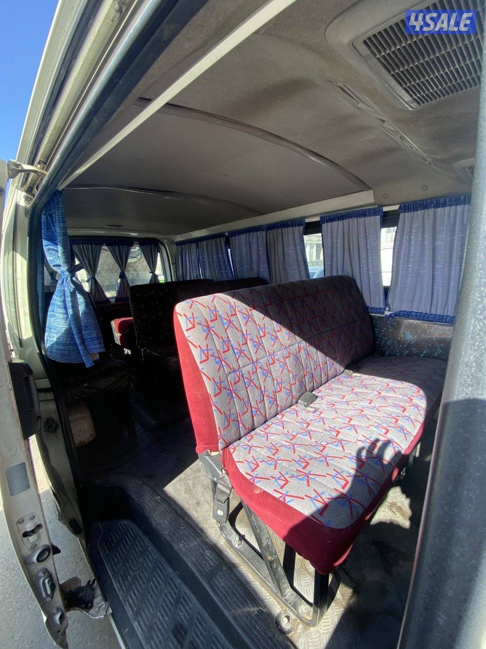 تأجير باص تويوتا هايس 2015 للإيجار الشهري بحالة ممتازة وتكييف قوي6