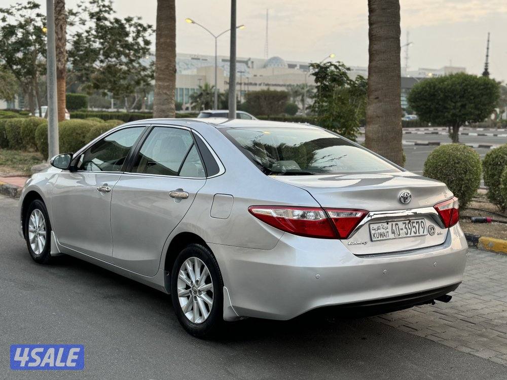 تويوتا كامري GL2 موديل 2017 سيرفس منتظم بالوكاله4