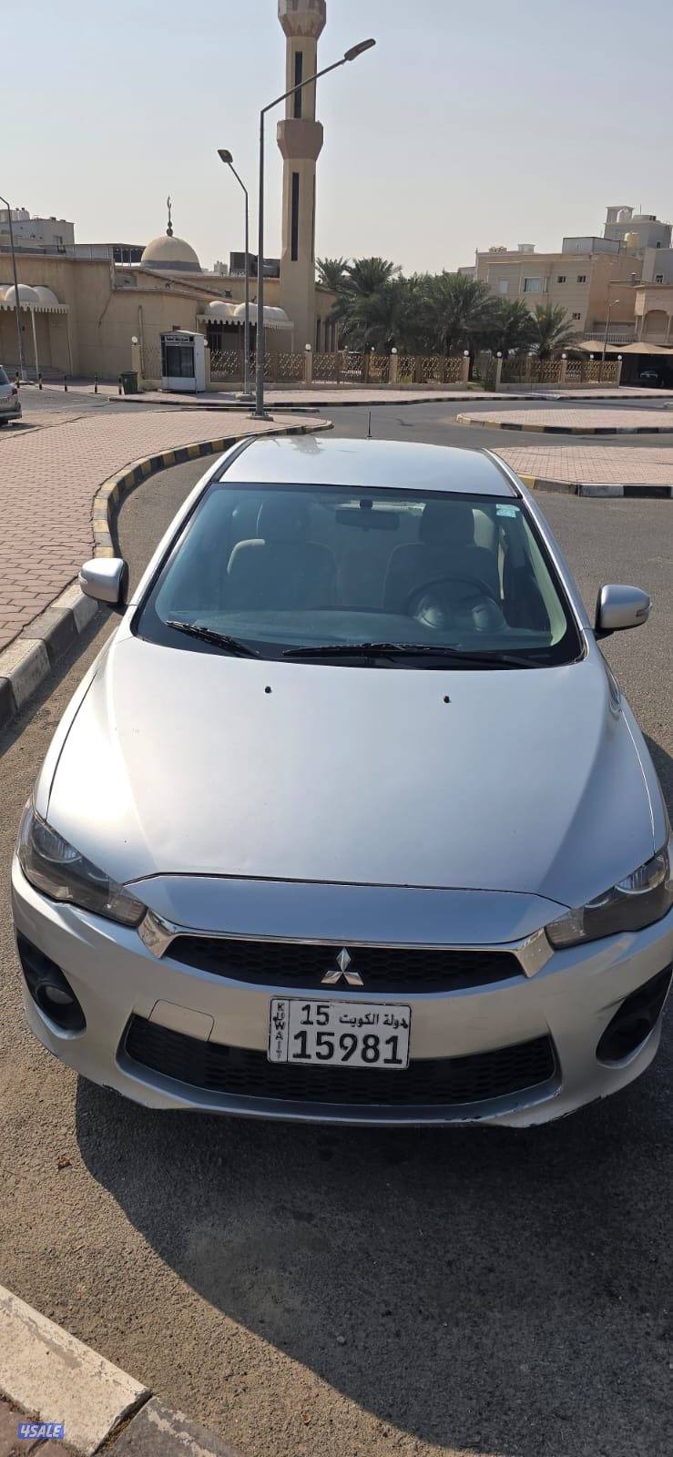 للبيع لانسر موديل ٢٠١٧ ماشي ١٨٠ فحص مكينه قير شاصي1