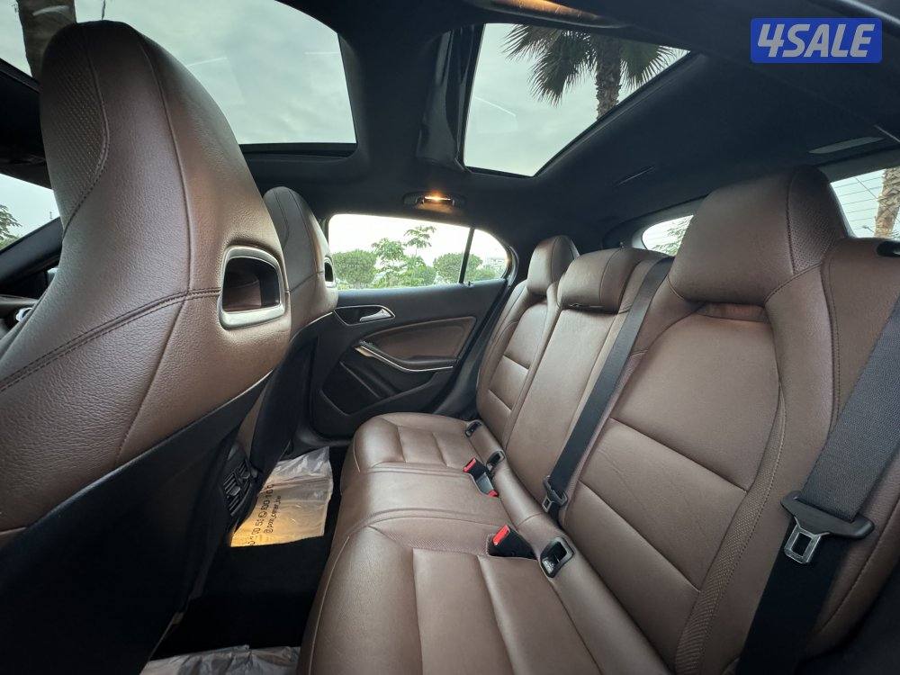 مرسيدس GLA250 موديل 2018 عداد 34 صبغ الوكاله6