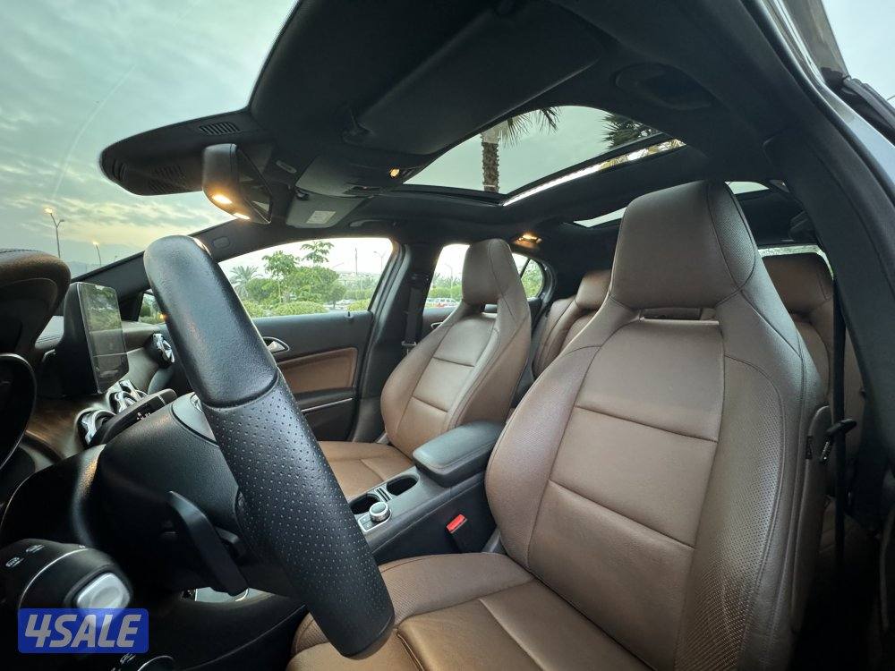 مرسيدس GLA250 موديل 2018 عداد 34 صبغ الوكاله11