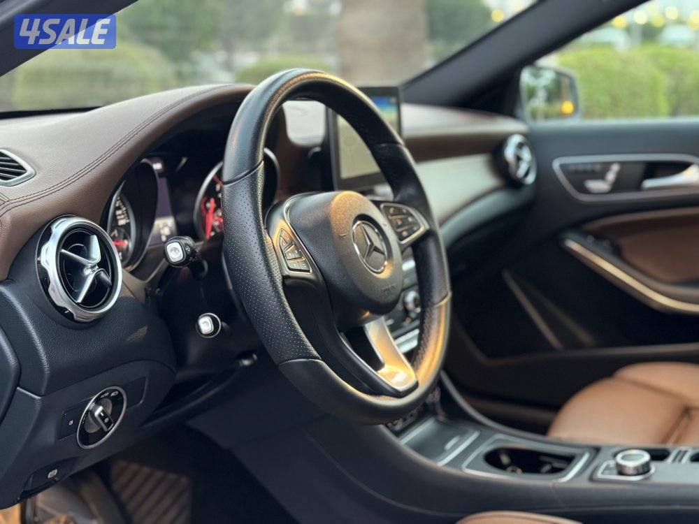 مرسيدس GLA250 موديل 2018 عداد 34 صبغ الوكاله13