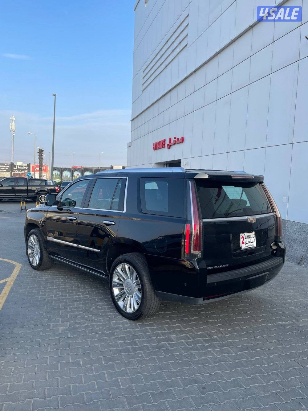 اسكاليد بلاتينوم موديل 2019 وارد الخليج3