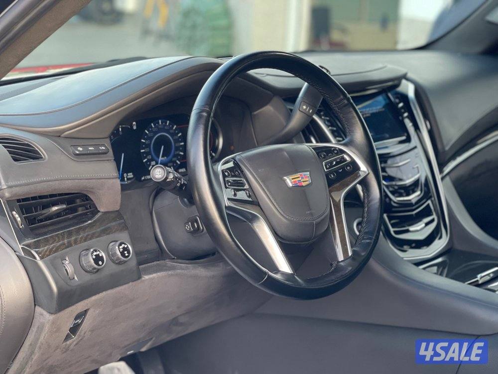 اسكاليد بلاتينوم موديل 2019 وارد الخليج11