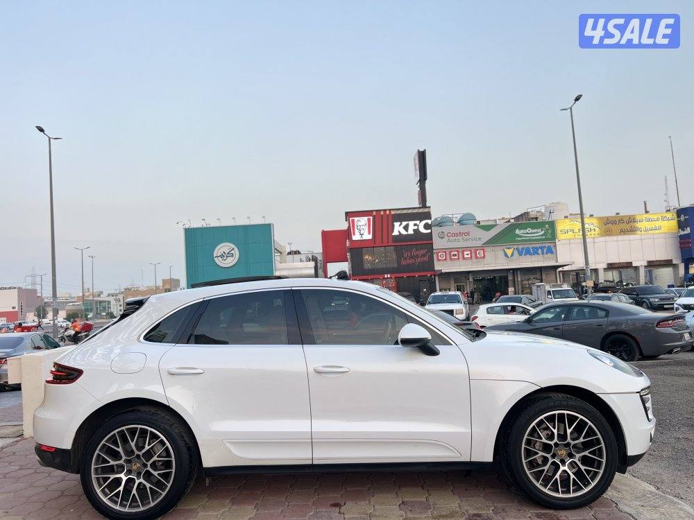 للبيع ماكان S موديل 20173