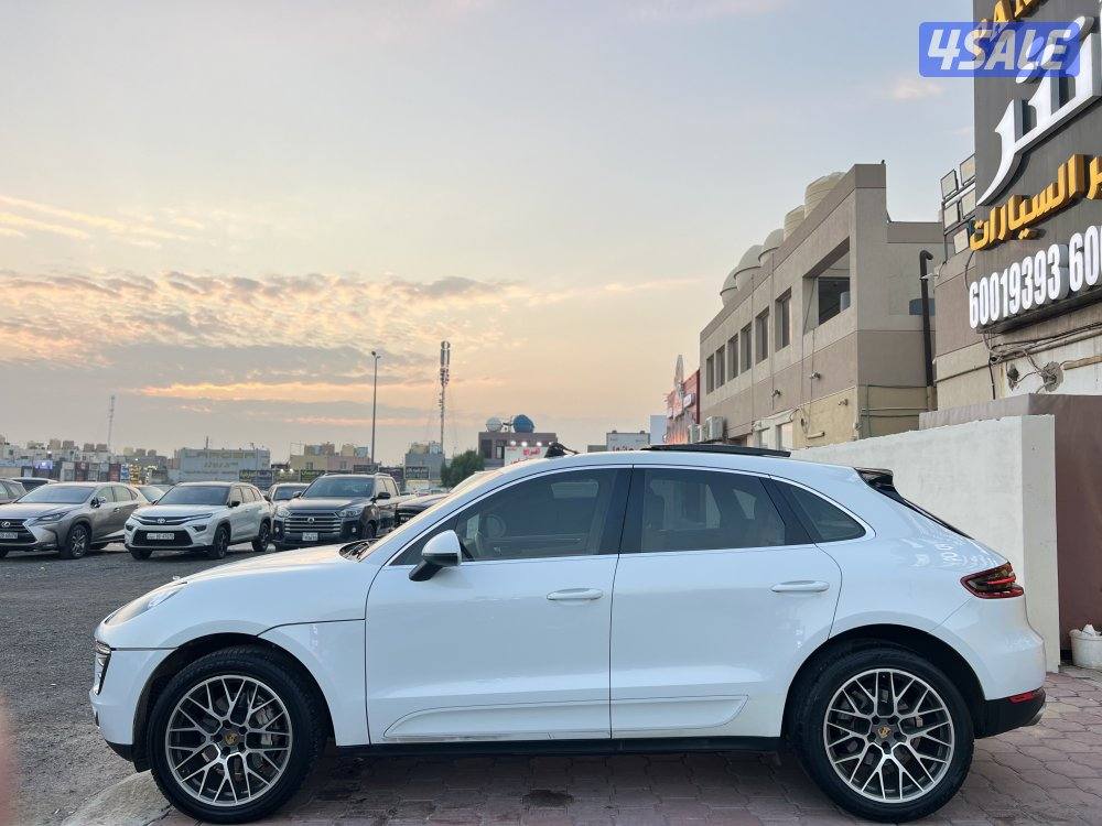 للبيع ماكان S موديل 20174