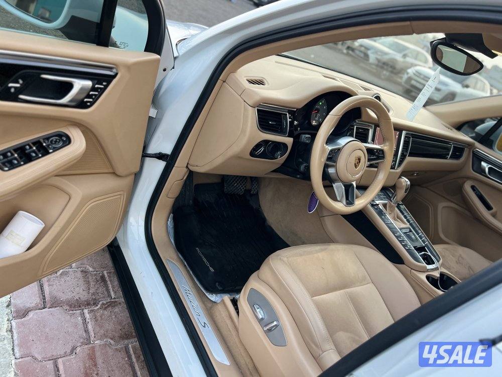 للبيع ماكان S موديل 20178