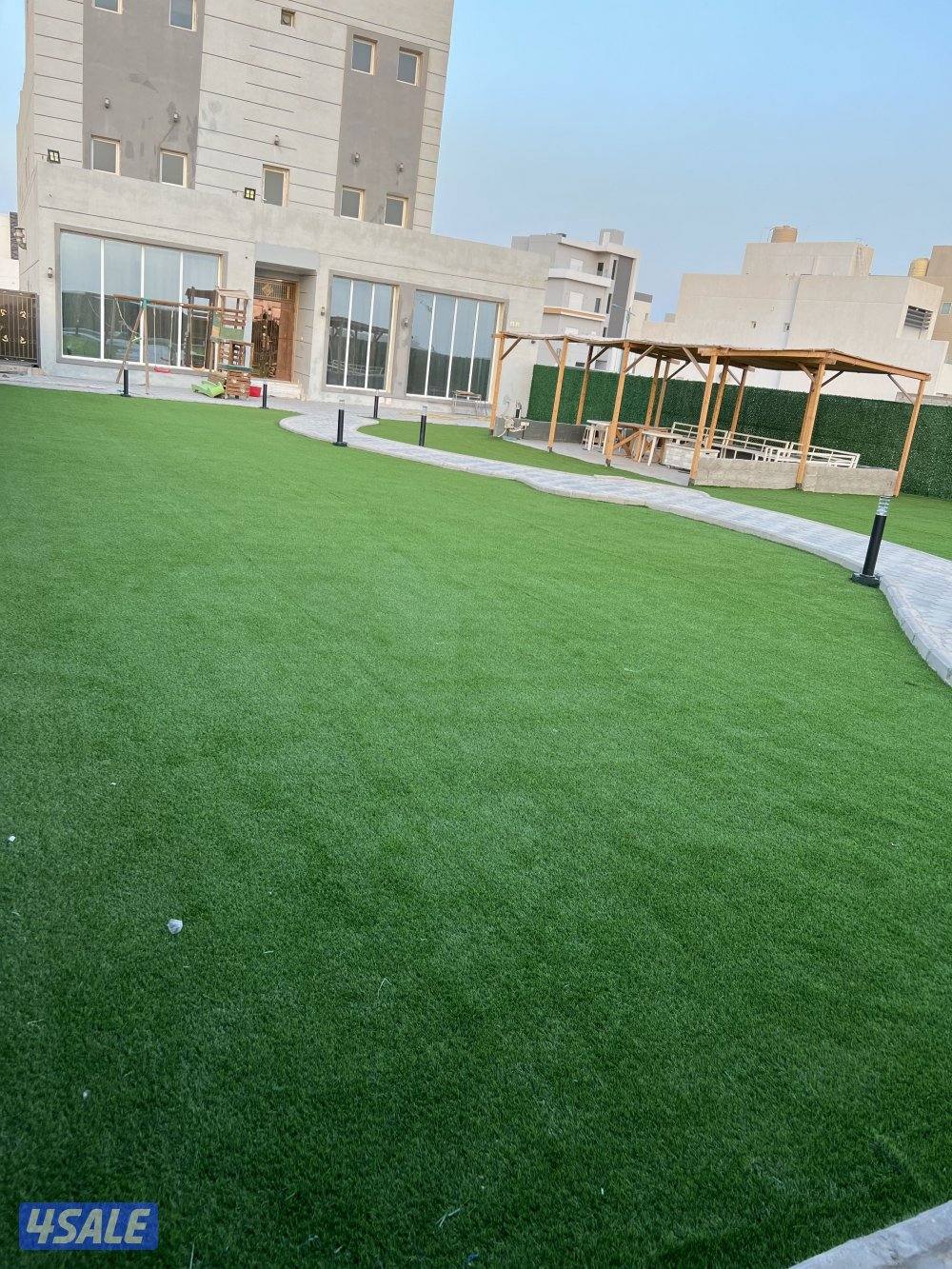 للايجار - شاليه - صباح الاحمد البحريه / صف ثاني قريب من مدخل الخور4