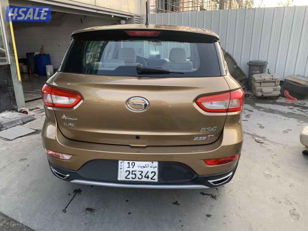 للبيع جيب جي ايه سي موديل 2018 وارد الوكالة عداد 120 صبغ الوكالة4