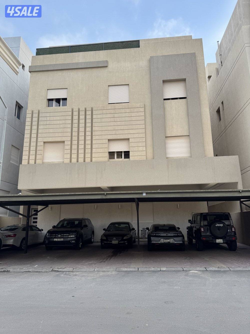 للبيع فيلا مدخول ( الفنيطيس - ابو فطيره )0