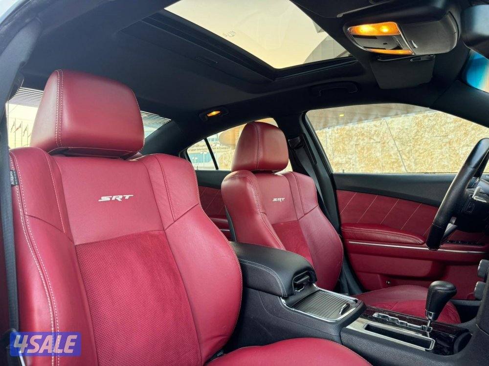 دوج تشارجر // SRT 8 // 2013 //12