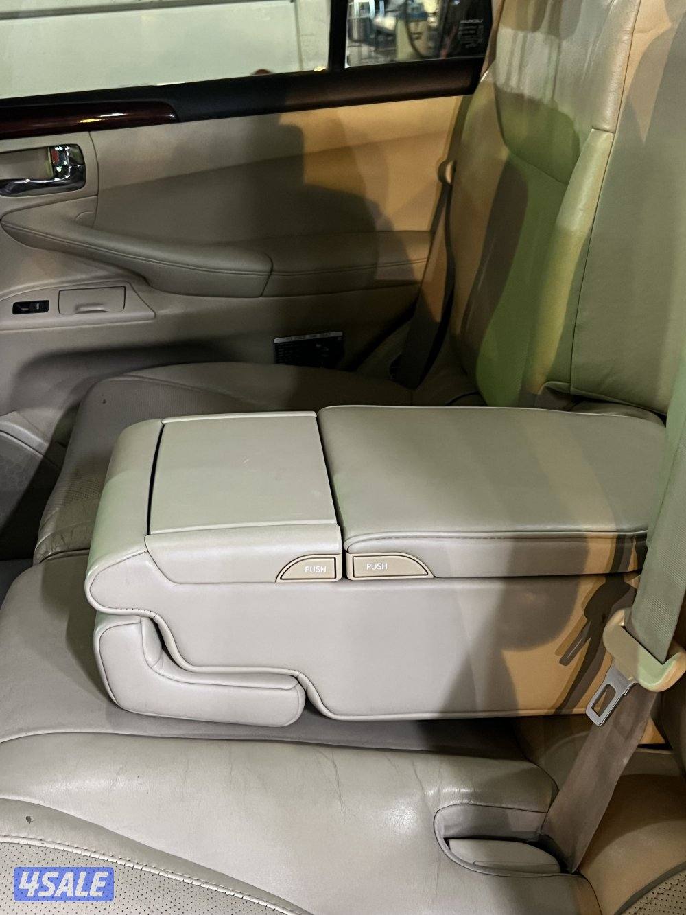 للبيع لكزس 570 وارد الساير1