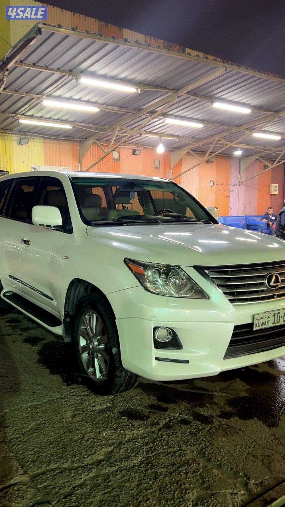 للبيع لكزس 570 وارد الساير8