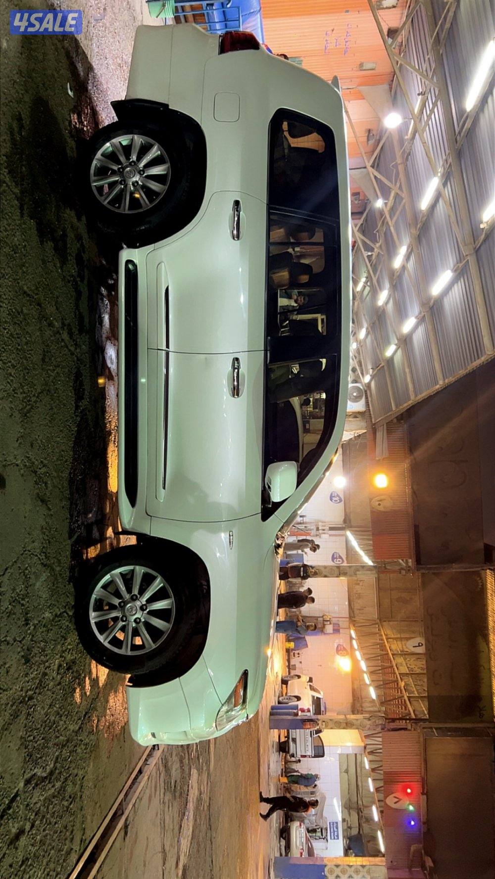 للبيع لكزس 570 وارد الساير9