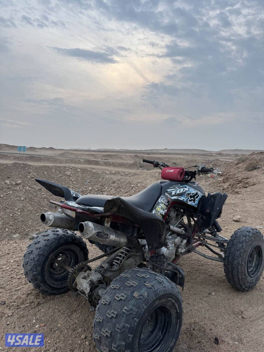 للبيع رابتر 700 موديل 2009 مع عربانه1