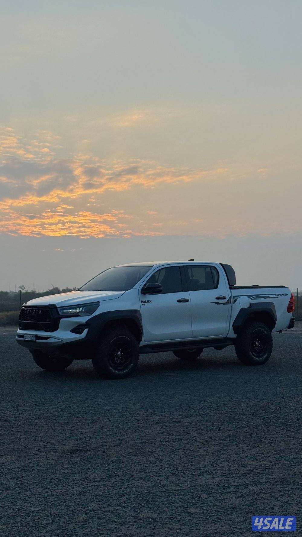 هايلكس GR - 202413