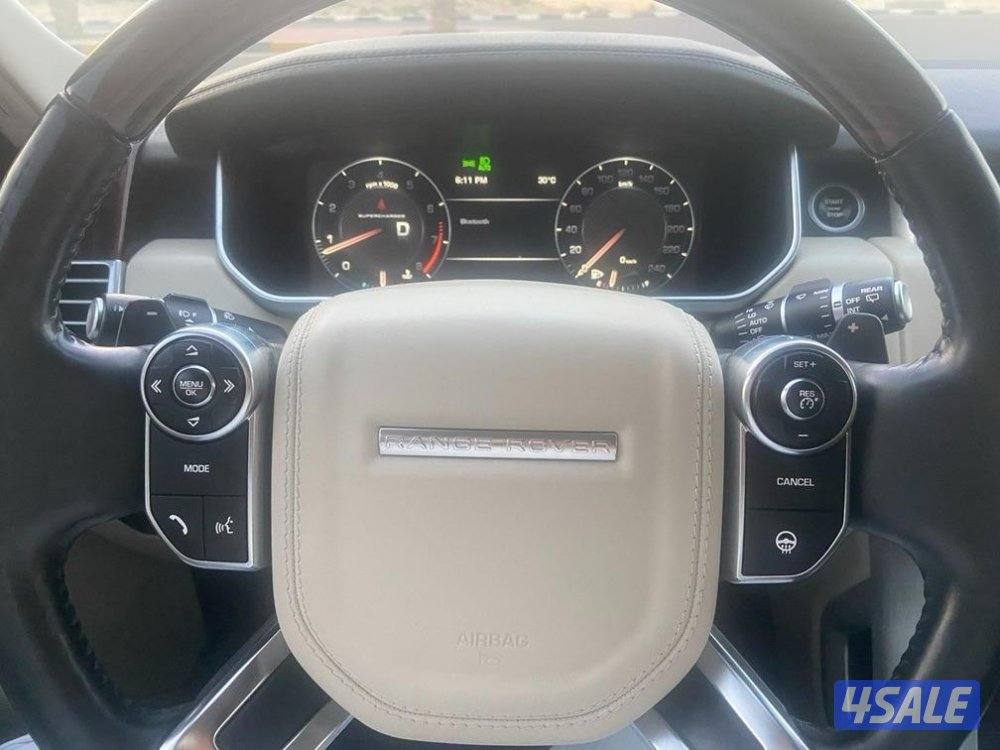 رنج روفر فوج SE2