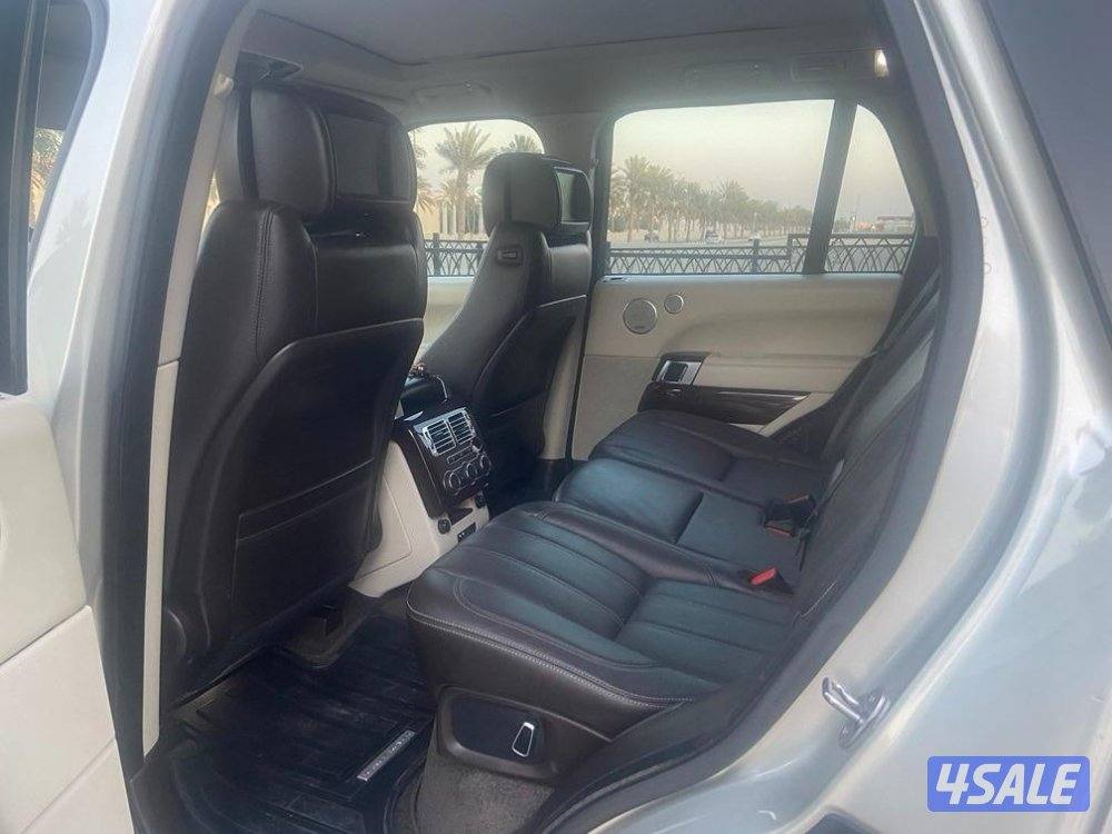 رنج روفر فوج SE4