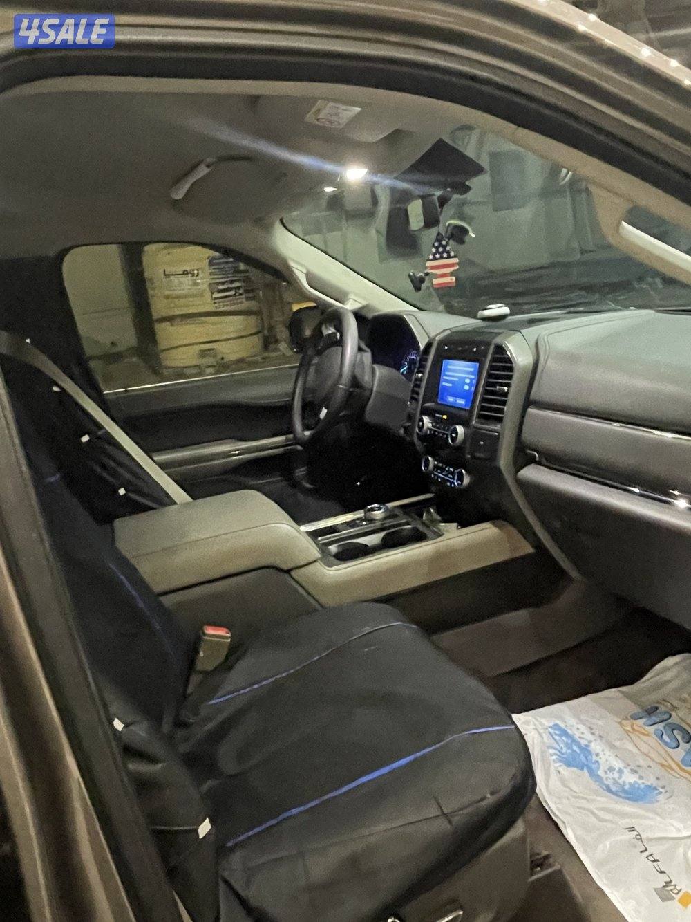 للبيع فورد اكسبدشن وراد الغانم كامل المواصفات عدا الفتحه عداد 225 الف2