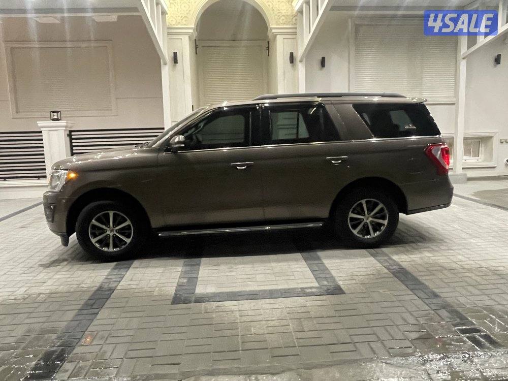 للبيع فورد اكسبدشن وراد الغانم كامل المواصفات عدا الفتحه عداد 225 الف3